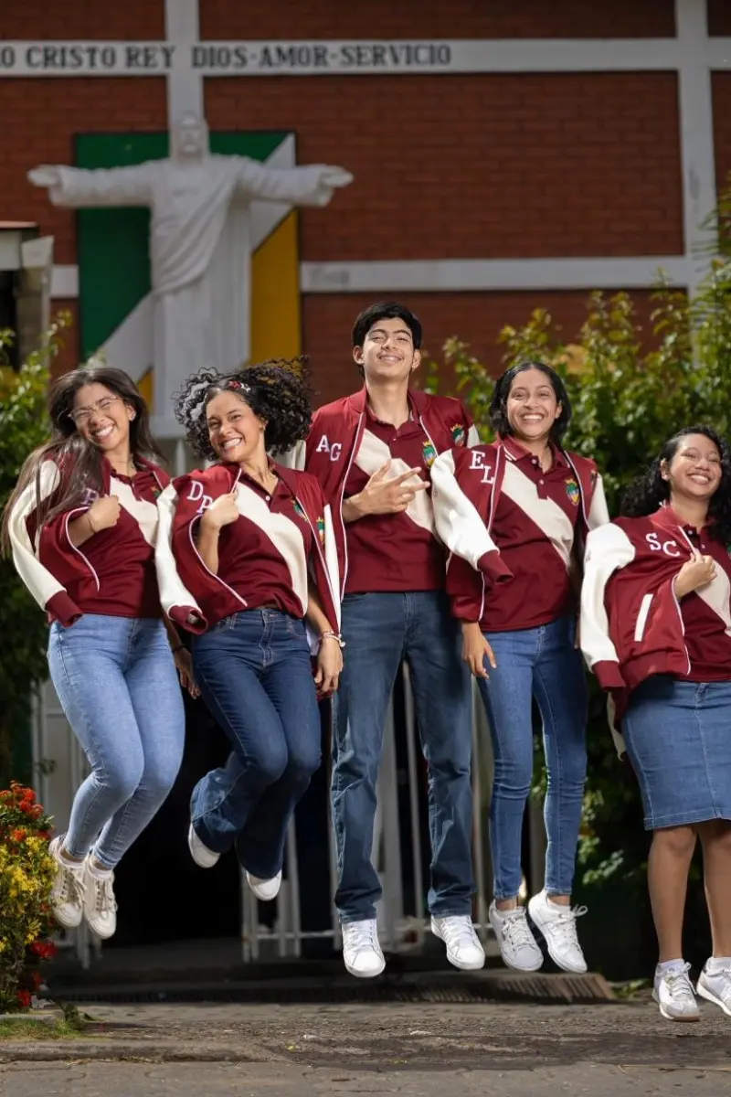 PR06: Chaqueta de Especial con Forro con Zipper